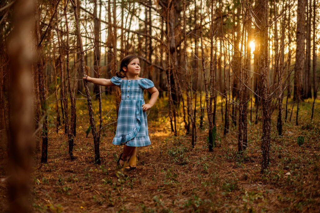 Orlando family photographer captures family at Lake Louisa State Park in Clermont Florida