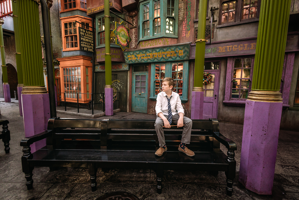 Orlando family photographer Natalie Szolomayer captures son Alfie as a Ravenclaw wizard at Universal Studios Orlando Wizarding World